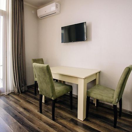 G-Point New Beach Batumi Bagian luar foto