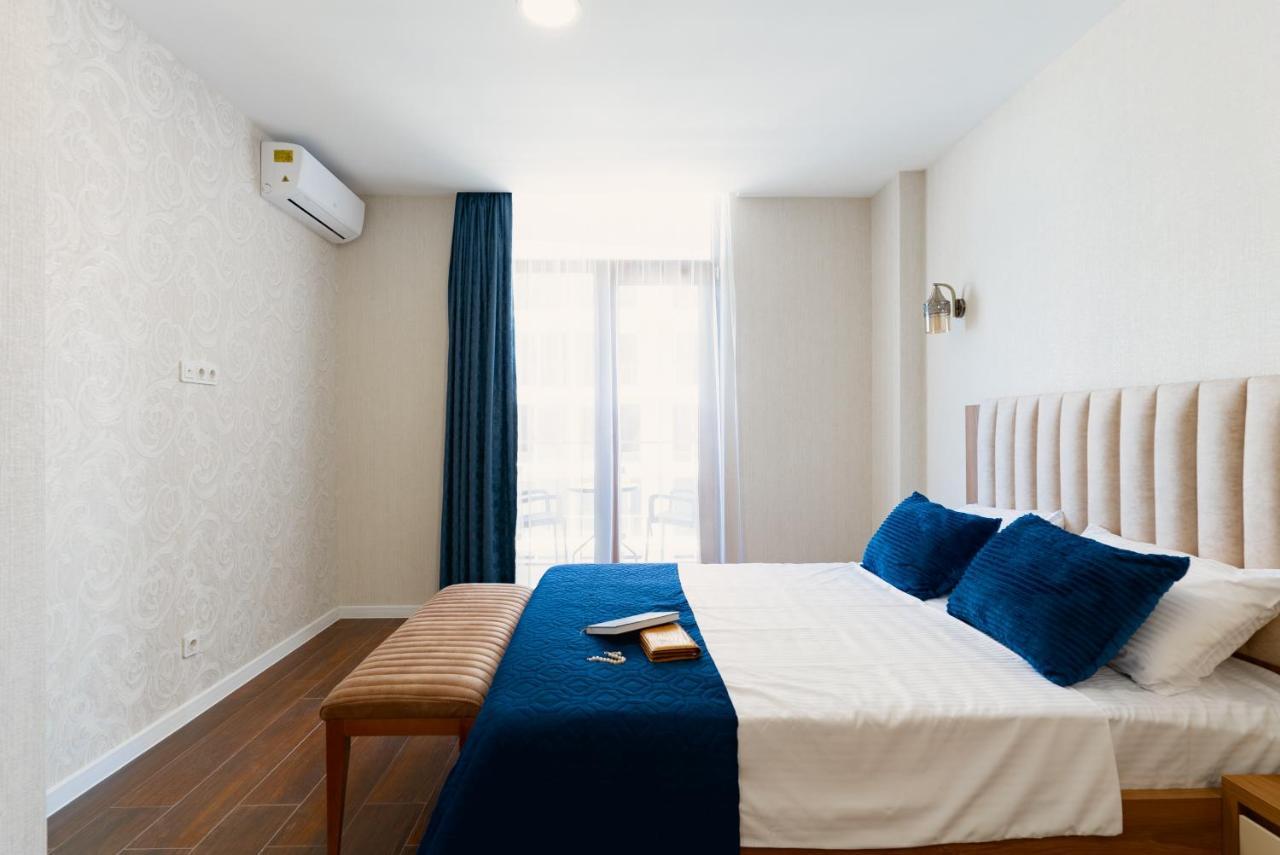 G-Point New Beach Batumi Bagian luar foto